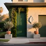 Fresh Front Door Decor Trends: Stylish Alternatives to Traditional Wreaths