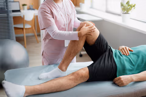 Knee Replacement Surgery: Understanding the Procedure, Recovery, and Rehabilitation