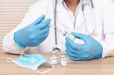 Guide to Prophylactic Vaccines for Cancer Prevention: HPV Vaccine & Cervical Cancer Protection