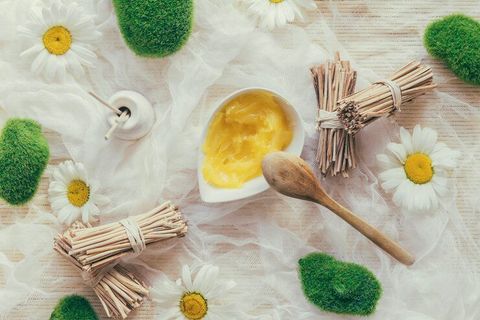 Korean Herbal Skincare Guide: Ginseng, Botanical Extracts and Modern Formulations