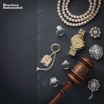Police Auctions Jewelry: Understanding the Process, Sources, and Buyer Considerations